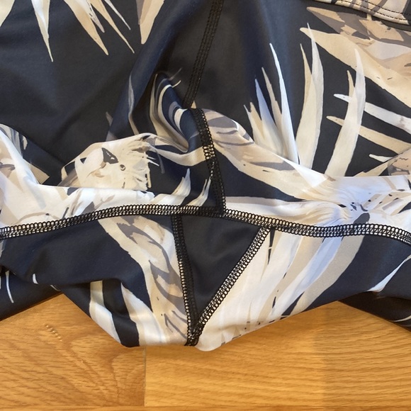 ALALA Tropic Captain Ankle Tight/leggings - Picture 7 of 16